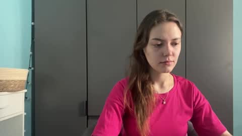 Lily online show from February 2026 02:06:02 AM