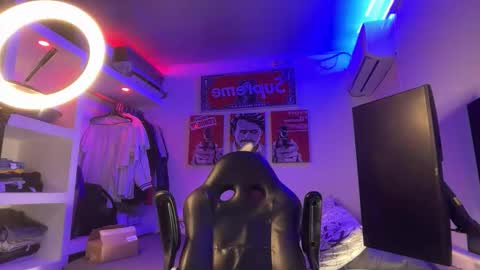 Tht BOSS Eren online show from March 2026 06:19:01 AM