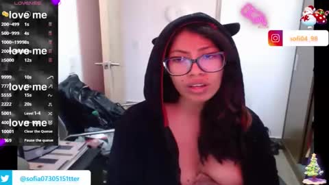 sofia online show from January 2025 04:12:01 PM