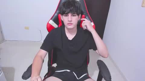 eren_tatakae online show from December 2025 02:27:01 AM