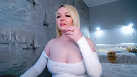 erencia online show from February 2025 11:01:02 AM