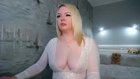 erencia online show from October 2025 05:50:02 AM