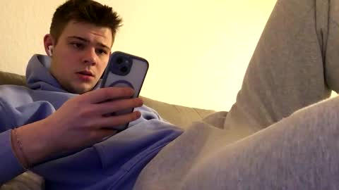 eric123754216 online show from December 2025 03:43:02 PM