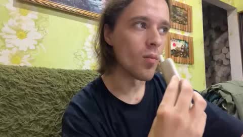 Eric online show from October 2025 06:49:02 PM