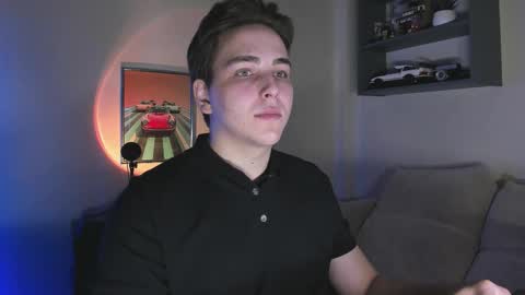 Snapshot of eric_ether chatting on November 2025 08:07:01 PM Eric online show from November 2025 08:07:01 PM