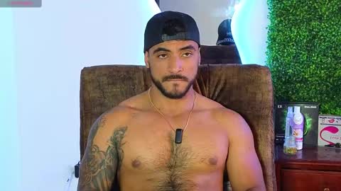 Brayan online show from February 2025 07:39:01 PM