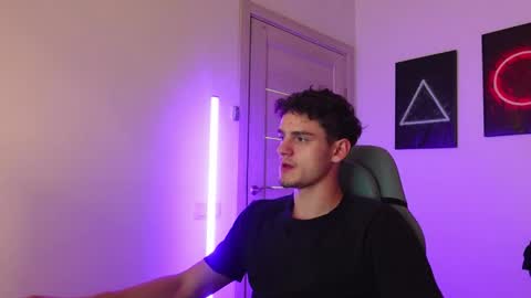    online show from September 2025 01:36:01 PM