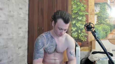 Eric online show from November 2025 01:22:01 AM