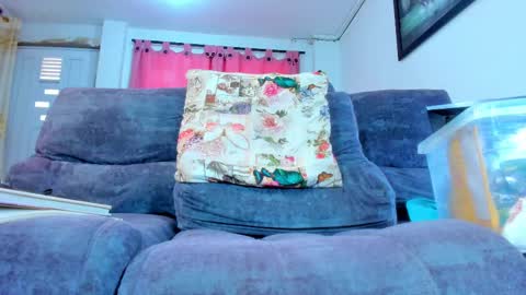 Snapshot of eric_twink18 chatting on February 2025 03:31:02 PM eric_twink18 online show from February 2025 03:31:02 PM