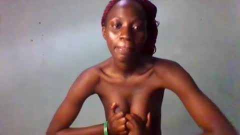 Erica online show from October 2025 08:34:02 AM