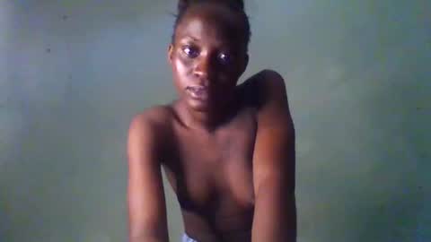 Erica online show from October 2025 12:57:02 PM