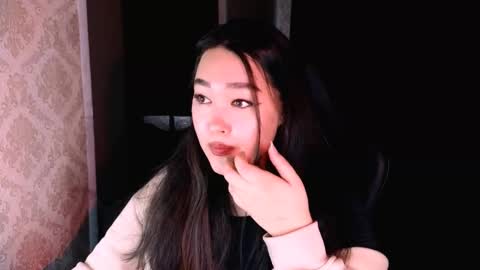 Erica Wayne online show from October 2025 09:44:01 AM