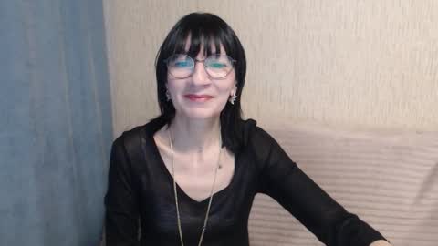 ericablack8 online show from December 2025 12:03:02 PM