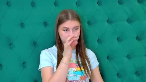 EricaFoxes online show from July 2026 06:47:02 AM
