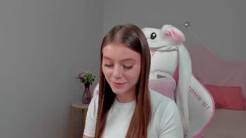 EricaFoxes online show from July 2026 04:11:02 PM