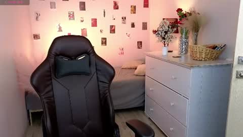 Erica online show from July 2026 12:52:02 PM