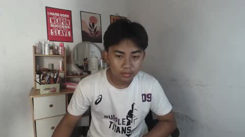 Snapshot of erick_cummer30 chatting on May 2026 05:57:02 AM erick_cummer30 online show from May 2026 05:57:02 AM