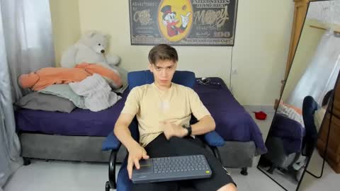 erick_de_rossee online show from October 2025 06:38:02 PM