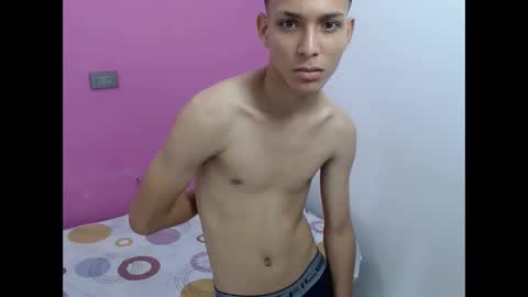 erick_forx online show from November 2025 11:26:01 PM
