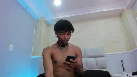 Snapshot of erickhoffman_ chatting on December 2024 06:28:02 AM Your Erick Hoffman online show from December 2024 06:28:02 AM