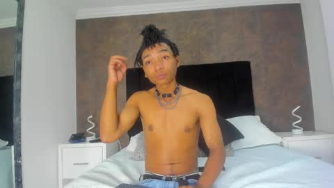 Snapshot of erickhoffman_ chatting on January 2025 05:04:02 AM Your Erick Hoffman online show from January 2025 05:04:02 AM
