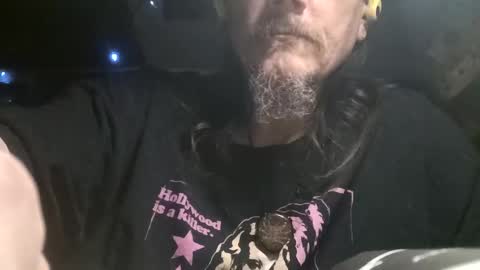 Snapshot of ericlovestacos chatting on February 2025 09:59:01 PM ericlovestacos online show from February 2025 09:59:01 PM