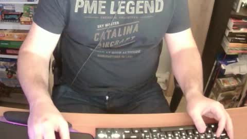 Erik Dapper online show from December 2025 05:44:02 PM