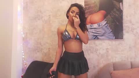 Erikabeee online show from February 2025 06:14:02 AM