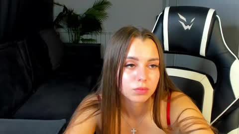 Erin online show from May 2026 09:06:01 AM