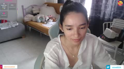 Snapshot of erina_1 chatting on April 2026 05:17:01 PM erina_1 online show from April 2026 05:17:01 PM