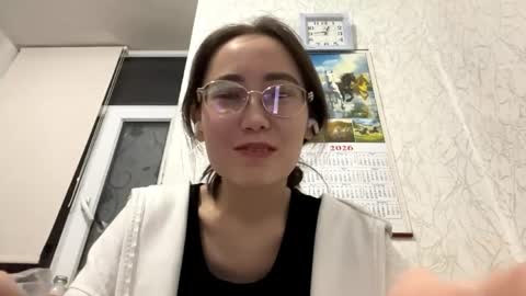 Luna online show from May 2026 07:45:01 PM
