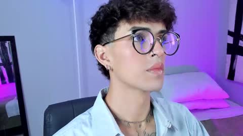   online show from November 2025 12:28:01 PM