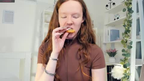 Sofia online show from March 2026 09:47:02 AM