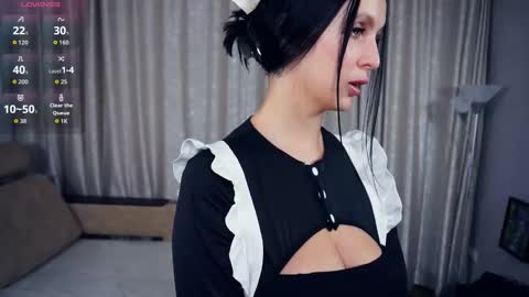 Erline and Monica online show from November 2025 07:24:01 PM