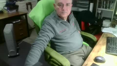 ernello online show from October 2025 01:47:02 PM