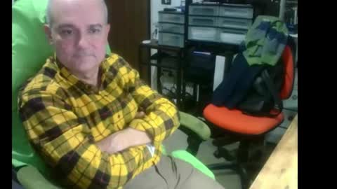 ernello online show from January 2026 12:19:01 PM