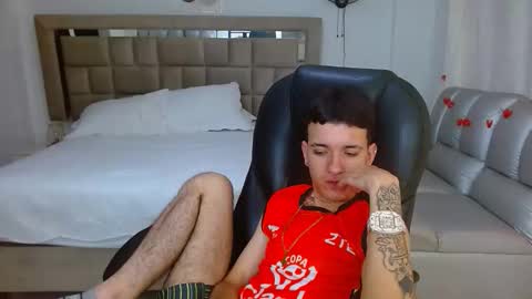 Snapshot of eroboyxox chatting on February 2026 08:54:01 PM eroboyxox online show from February 2026 08:54:01 PM