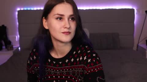 erotic_synth_goddess online show from October 2025 04:41:01 PM