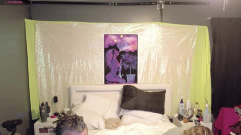 Cash  Carry Fox online show from October 2025 12:14:01 AM