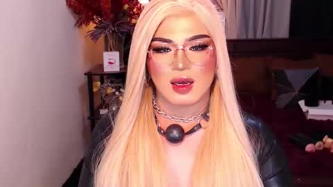 Anastasia online show from January 2025 04:24:01 PM