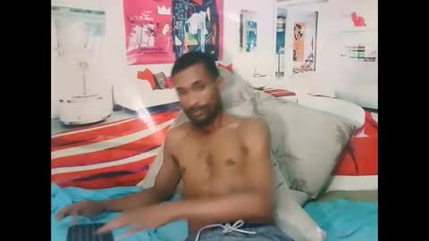 Liam online show from April 2026 06:13:02 PM