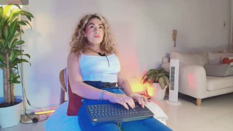 TINY  online show from March 2026 02:06:02 AM