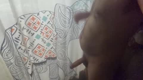 Snapshot of escape772 chatting on January 2025 11:23:01 PM Caliente online show from January 2025 11:23:01 PM
