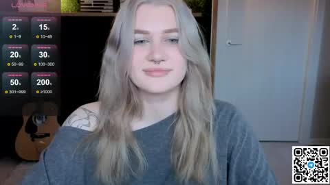 EshleGreen online show from June 2026 06:57:01 PM