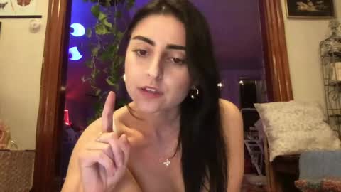 Snapshot of esimaralda chatting on May 2026 01:14:01 AM esimaralda online show from May 2026 01:14:01 AM