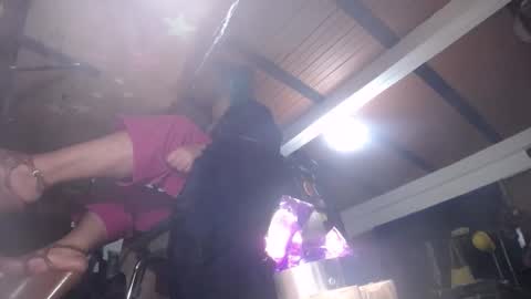 Eskela911 online show from February 2025 02:15:02 AM