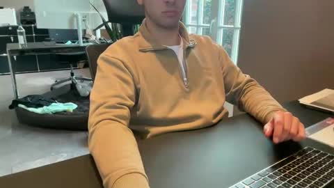 Snapshot of eskp chatting on November 2025 10:04:02 AM eskp online show from November 2025 10:04:02 AM