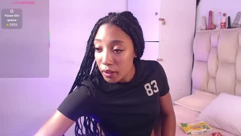 Snapshot of esmeralda_bk chatting on May 2026 10:28:01 PM esmeralda_bk online show from May 2026 10:28:01 PM