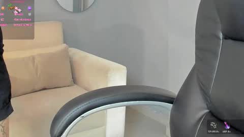 Esmeralda Grace  online show from September 2025 01:49:01 AM