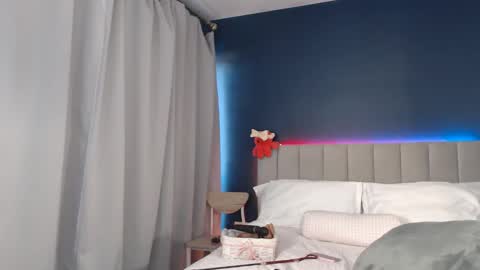 Snapshot of esmerose4444 chatting on April 2026 06:25:01 PM esmerose4444 online show from April 2026 06:25:01 PM
